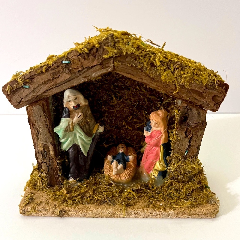 Rustic Nativity Scene Manger with Moss Accents